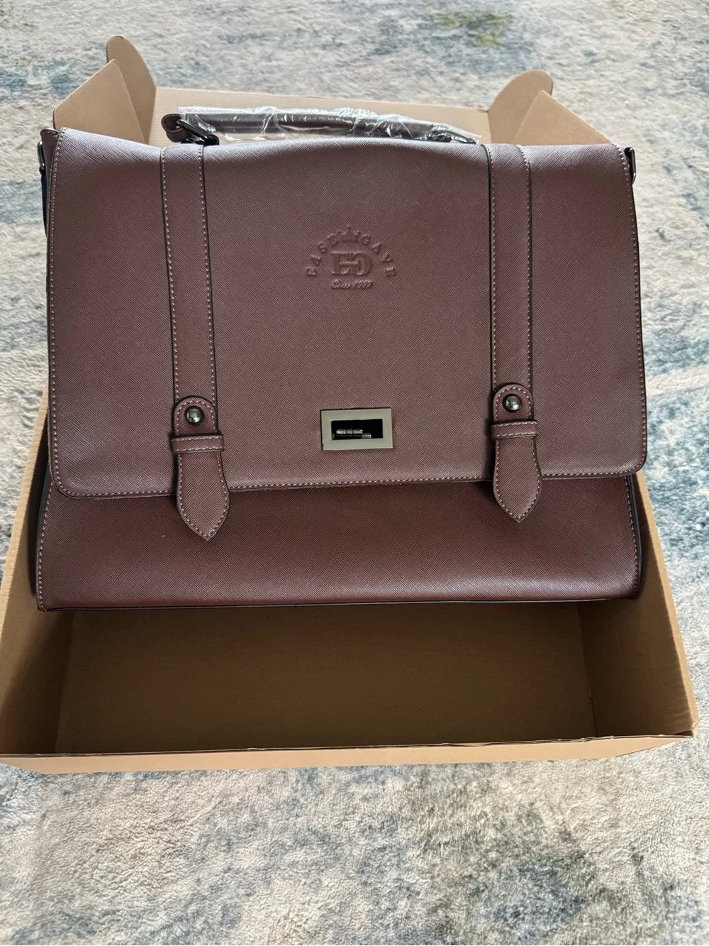Women's Laptop Bag in Brown Faux Saffiano Leather